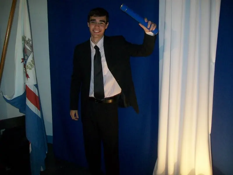 Lucas na formatura do Técnico em Administração